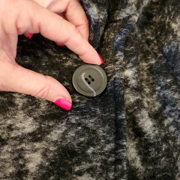 Perfect Fall/Spring Coat - Picture 11 of 17